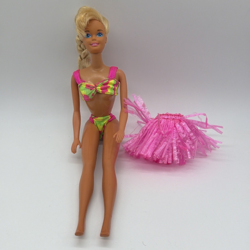 Vintage Hawaiian Fun Barbie Doll Outfit With Pink Hula Skirt 1990 Blonde‎